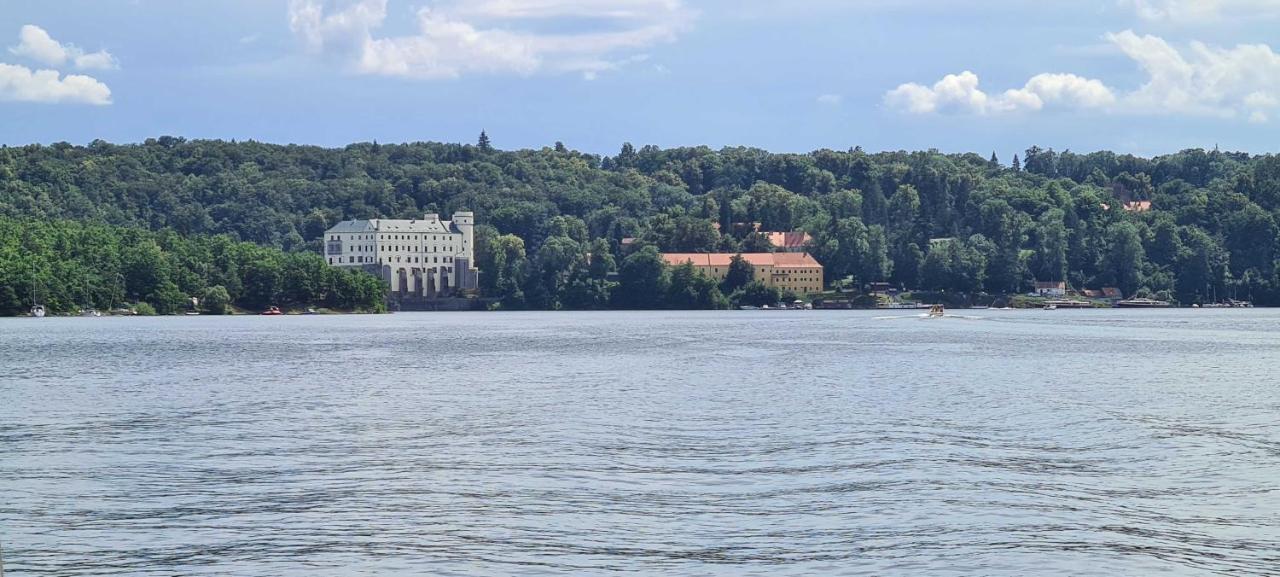 Orlicka Prehrada Chata Mala Kozli u Orlika Luaran gambar